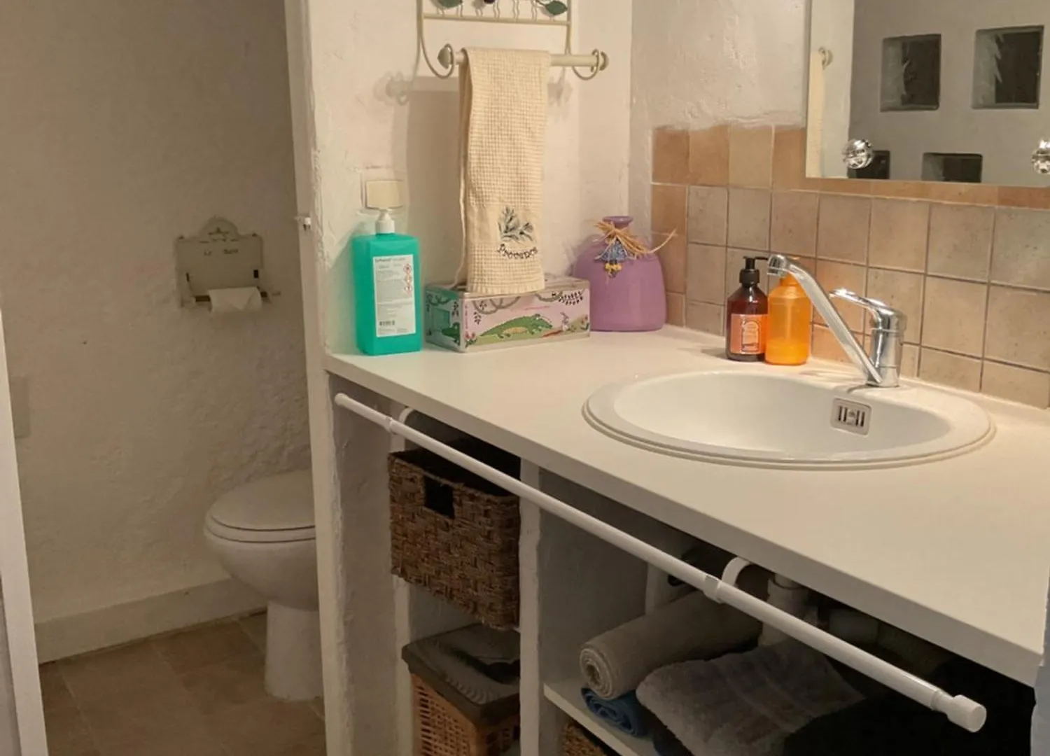 Coquelicot Bed & Breakfast Montagnac  0*, Montagnac (Alpes-de-Haute-Provence) France